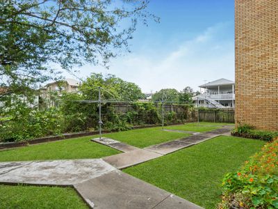 4 / 9 Cadell Street, Toowong