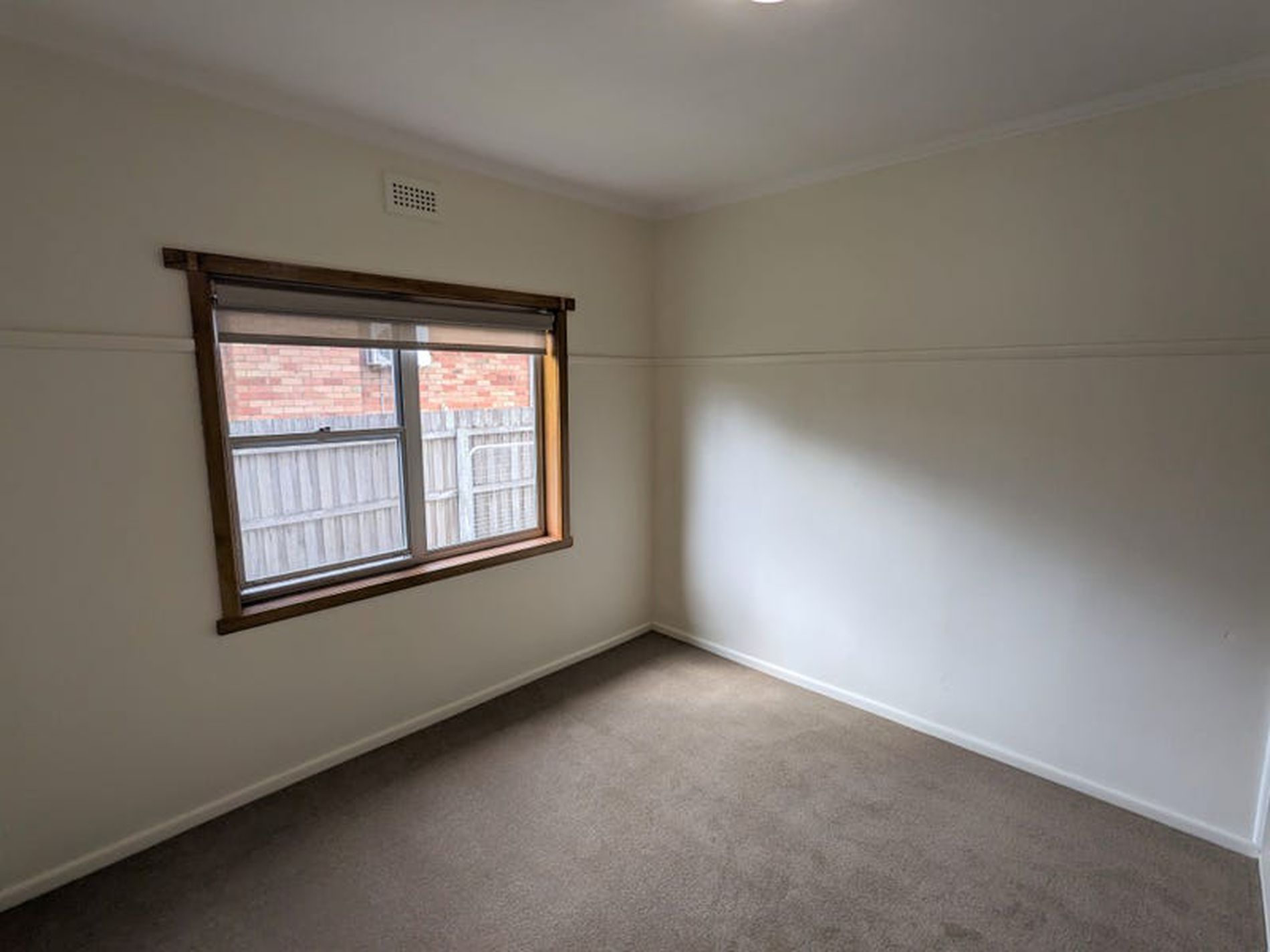 2 Murchison Court, Herne Hill