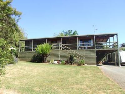 14-16 Young Crescent, Tawonga South