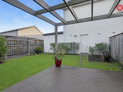 24 Freetail Avenue, Elizabeth Hills