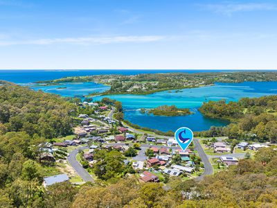 9 FISHERMANS CRESCENT, North Narooma