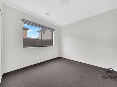 4 Sepia Street, Clyde North