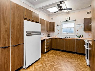 10 Avon Road, North Ryde