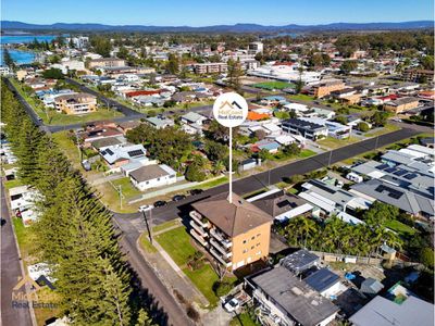 1 / 55 Beach Street, Tuncurry