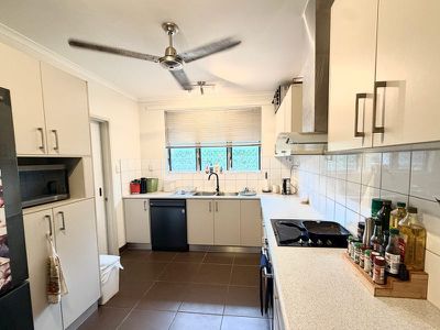 4 Sextant Court, Woodroffe