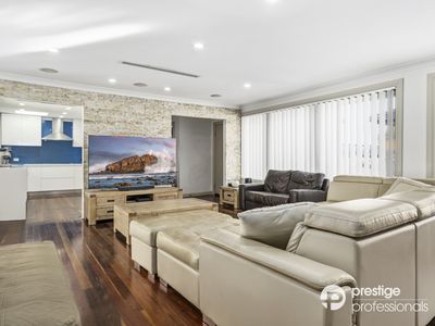 24 Governor Macquarie Drive, Chipping Norton