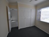 1 / 9 Brassey, Fairfield