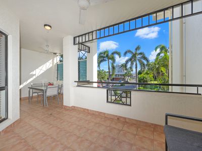 38 / 18-30 Sir Leslie Thiess Drive, Townsville City