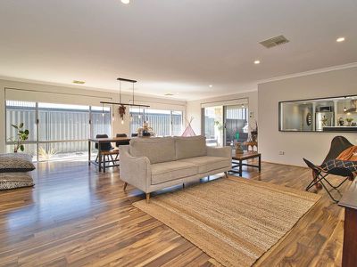 4 Bonnington Way , Baldivis