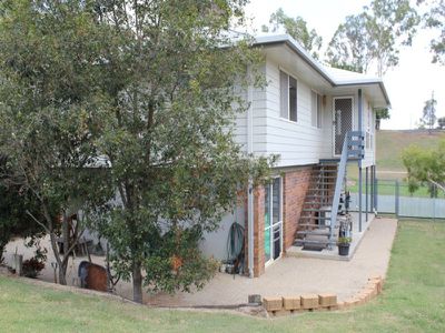 8 Lorrikeet Street, Bundamba