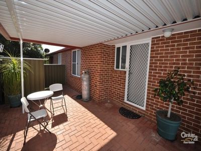 2 / 3 Denison Street, Dubbo