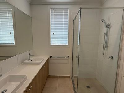 14 Acorn Way, Fraser Rise