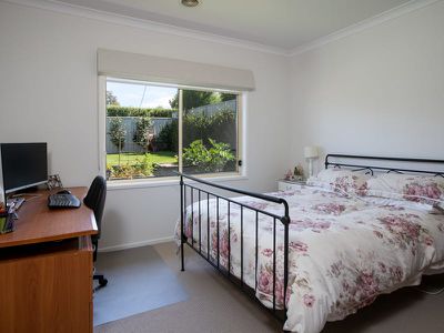 48 Norman Way, Thurgoona