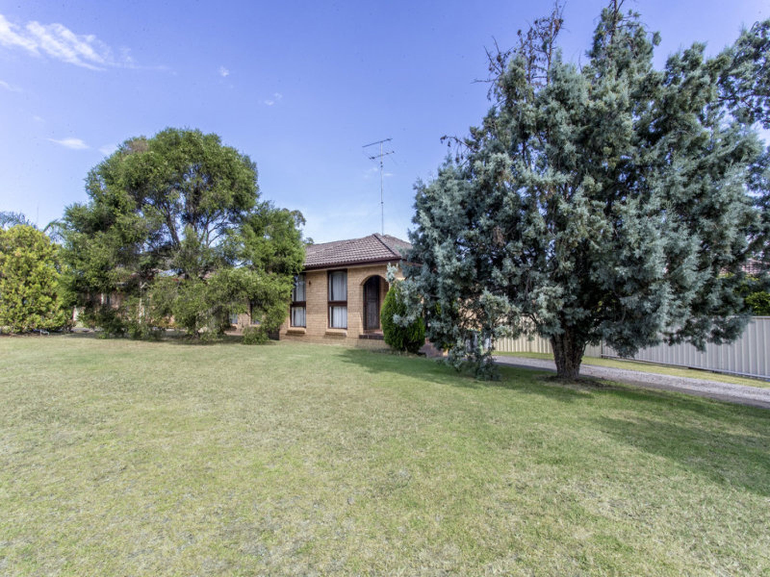 28 Oberon Cres, SOUTH PENRITH