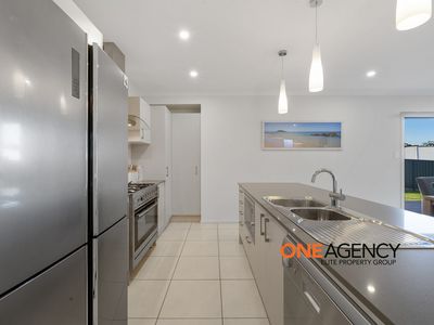 19 Hastings Parade, Sussex Inlet