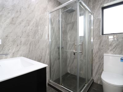 20 James Street, Mangere East