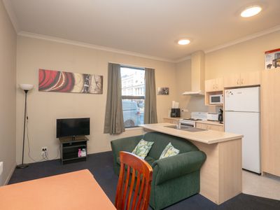 2 / 1 Anzac Avenue, Dunedin Central