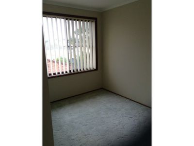 2 / 101 Pur Pur Avenue, Lake Illawarra