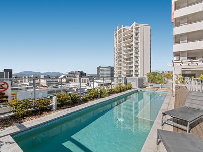 1401 / 122 Walker Street, Townsville City