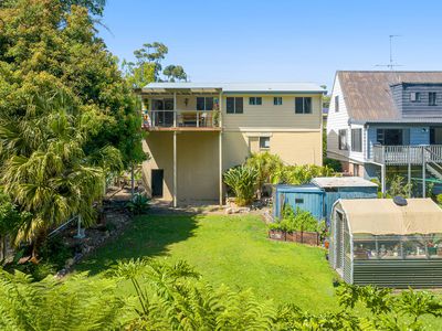 39 Lakeside Drive, Kianga