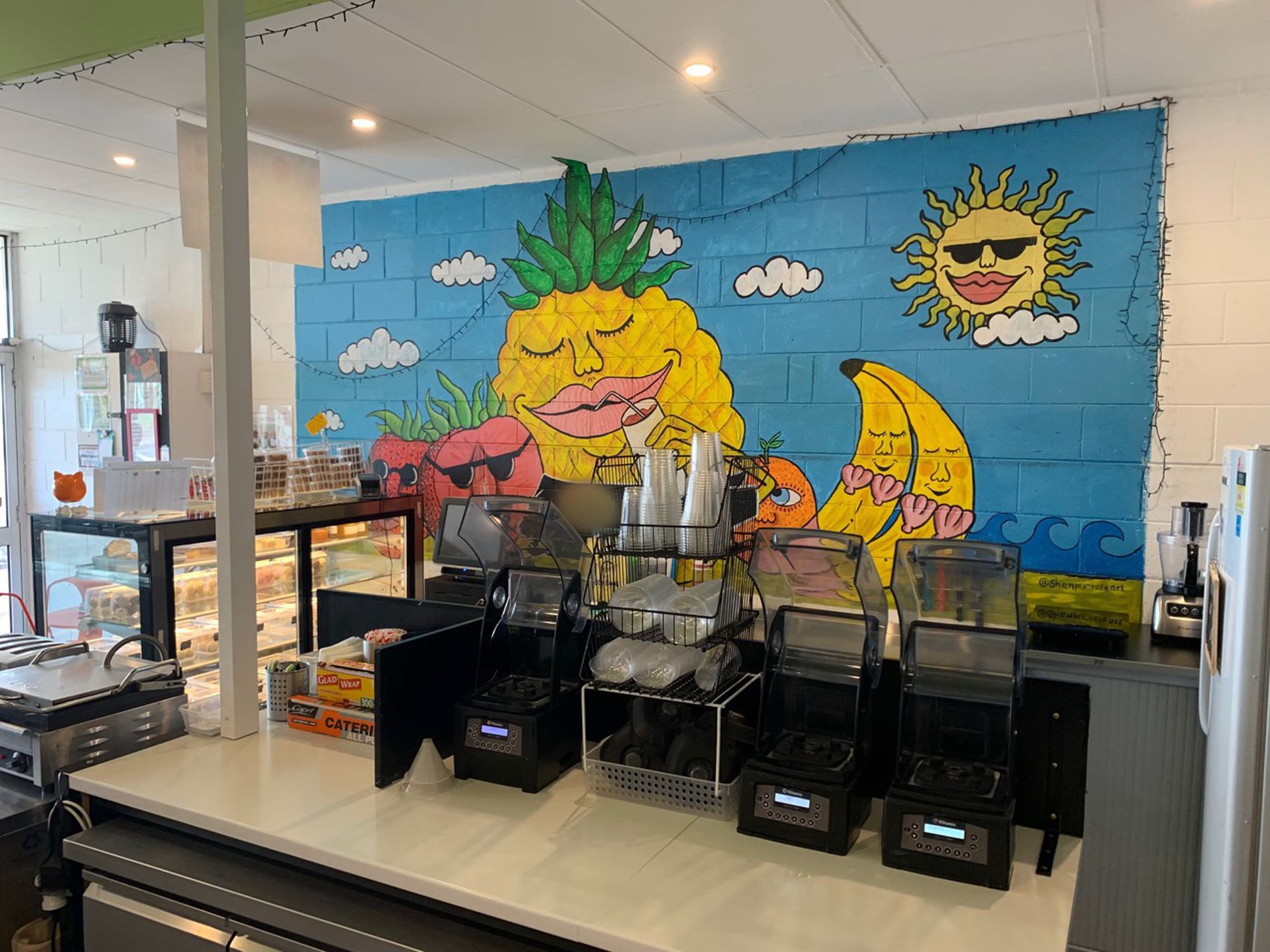 Juice Bar, Ice Creamery and Cafe Business For Sale Mornington Peninsula
