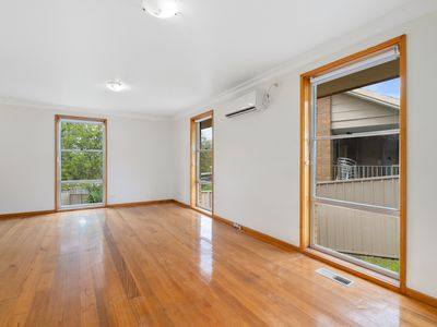 3 KITCHENER CRESCENT, Seymour