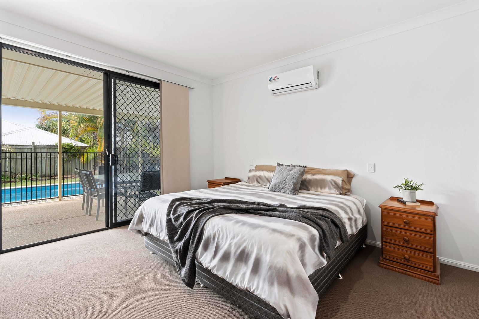 Photo 8 of 18, 10 Pennant Court, Peregian Springs