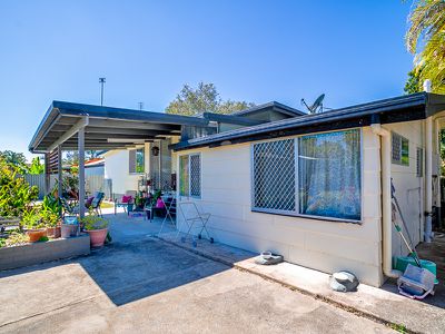 107 Pulgul Street, Urangan
