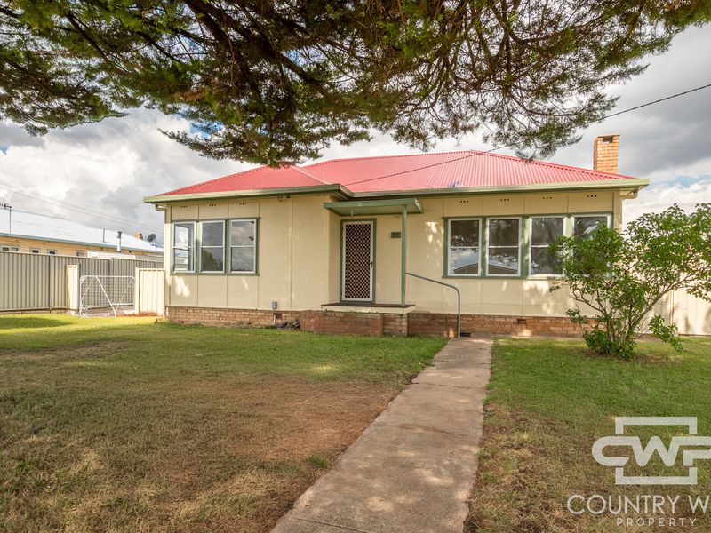 37 Lewis Street, Glen Innes