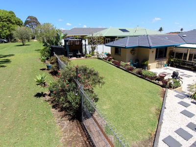 9 Undara Circuit, Forster