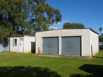 22 Forester St, Forbes
