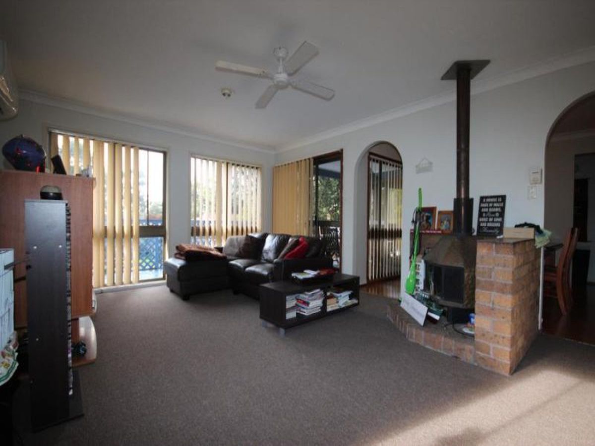 16 President Poincare Pde, Tanilba Bay, Tanilba Bay - Thumbnail 2