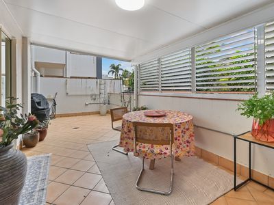 1 / 275 ESPLANADE, Cairns North