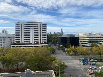 805 / 452 St Kilda Road, Melbourne