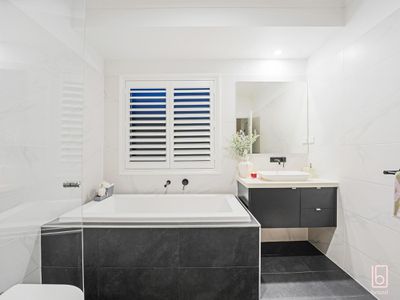 3 Verbena Avenue, Hamlyn Terrace