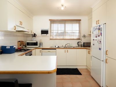 12A EDINBURGH CIRCUIT, Wodonga