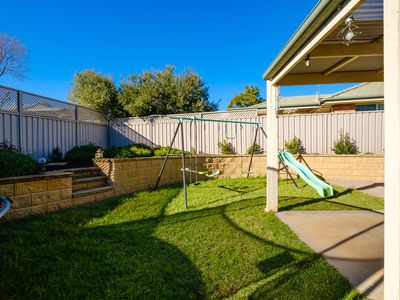 1 / 2 MORTLOCK DRIVE, Wodonga