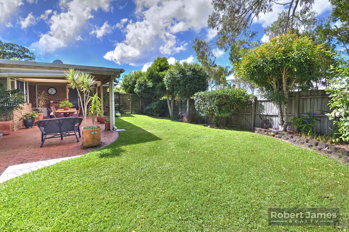 37 Gooloi Court, Tewantin