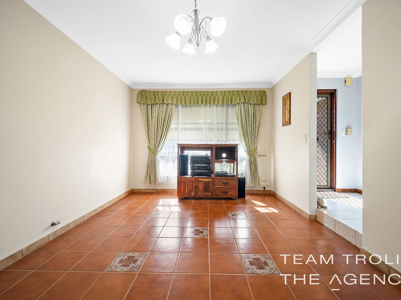 11 Hobley Way, Spearwood