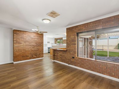 42 Shadwell Way, Morley
