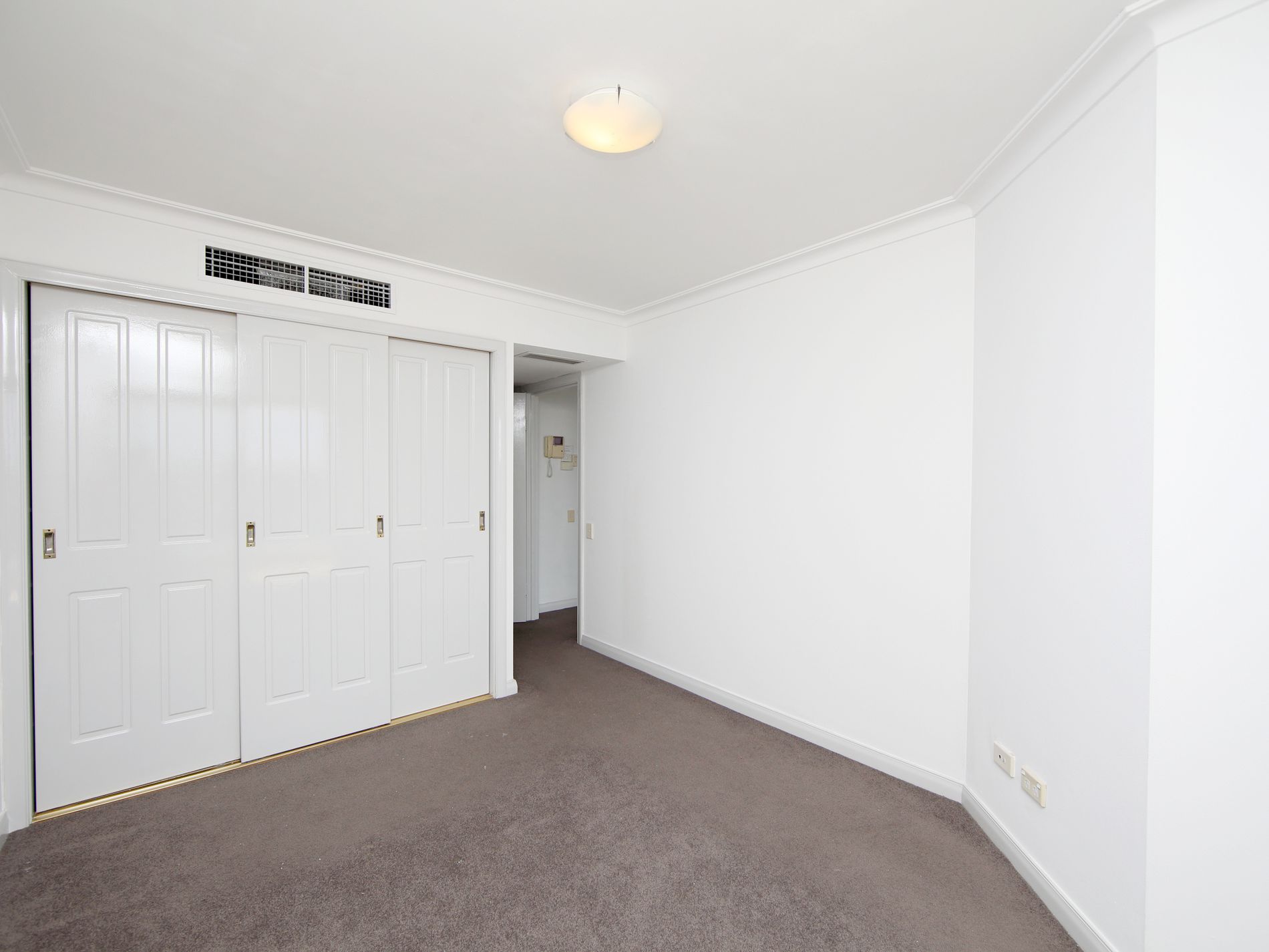 1101 / 12 Glen Street, Milsons Point