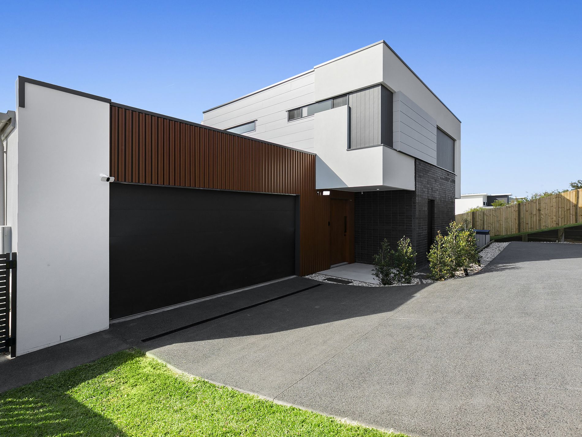 16 Bronze Wing Circuit, Peregian Springs