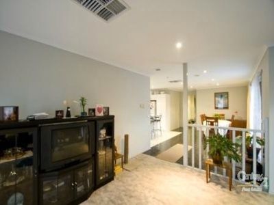 74 The Parkway, Hampton Park