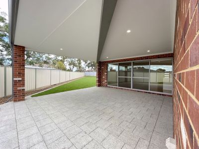11 Park Road, Byford