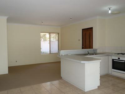 2/37 Green Ave, Balcatta