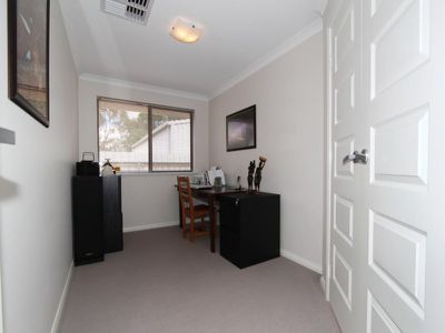 298A Piccadilly Street, Piccadilly