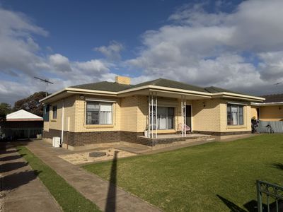 8 Jarvis Avenue, Murray Bridge