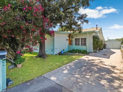 62 Oak Street, Seymour