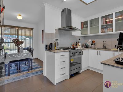 2 / 2 Attfield Street, Maddington