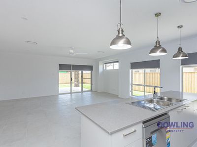4 Midnight Avenue, Medowie